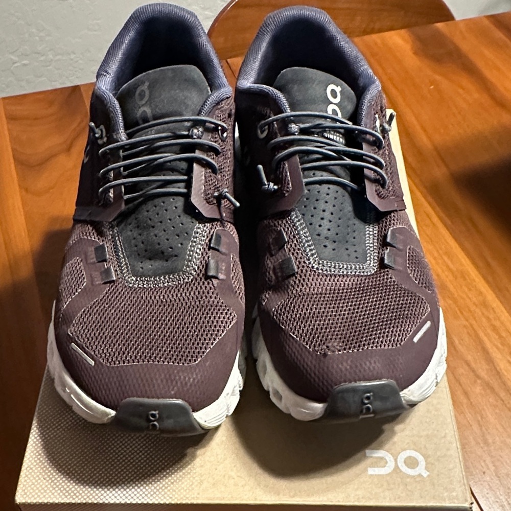 On Running women cloud